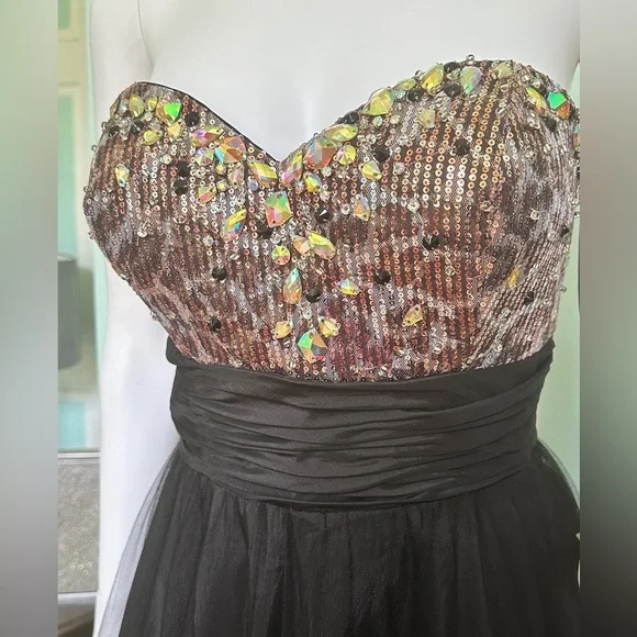 10 Tony Bowls Black Tulle Ball Gown Leopard Sequin Dress Prom Costume  Theater